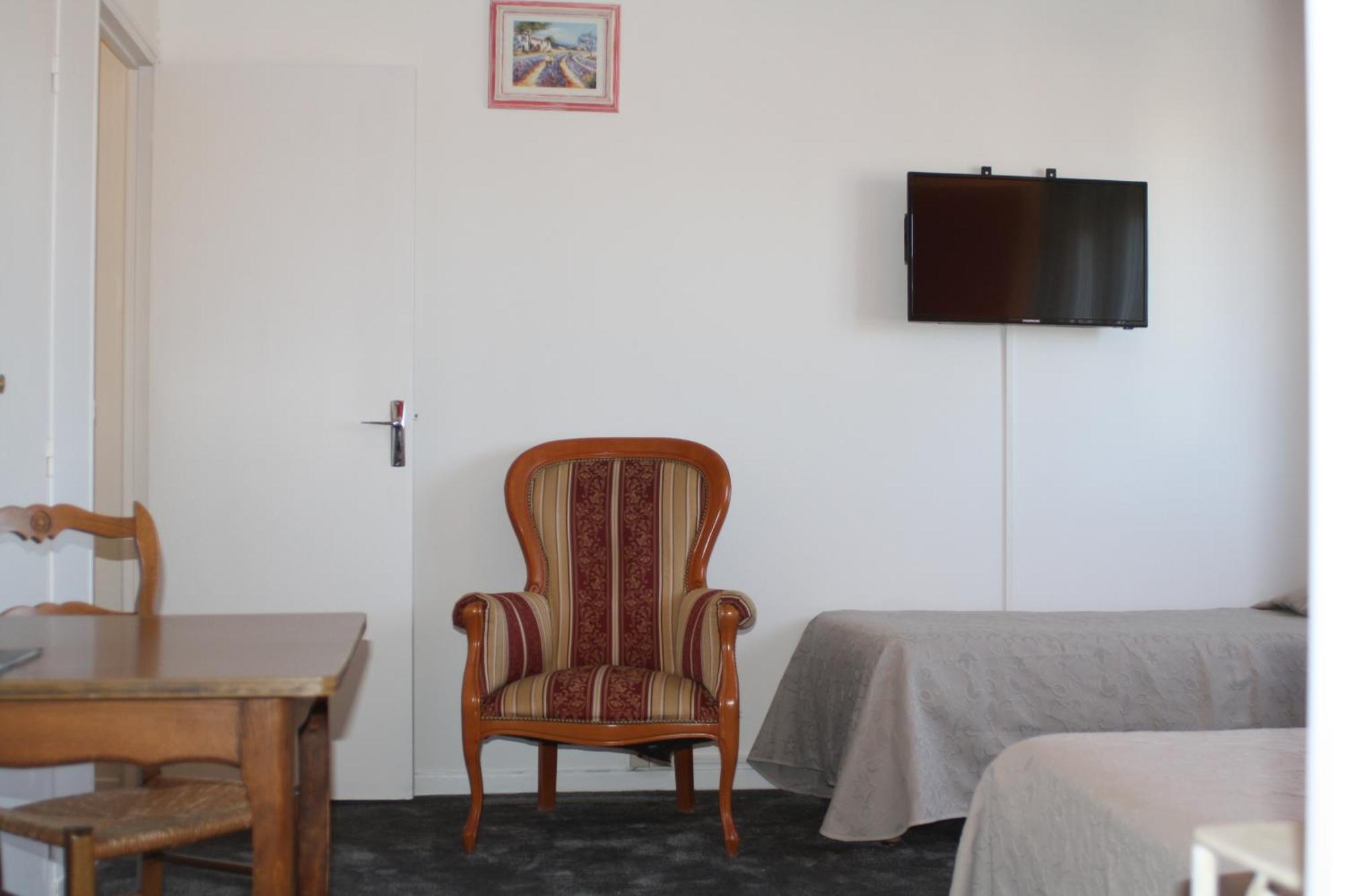 Logis Hotel Du Midi Salon-de-Provence Eksteriør billede